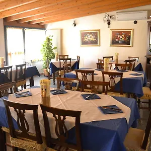Hotel Romanì